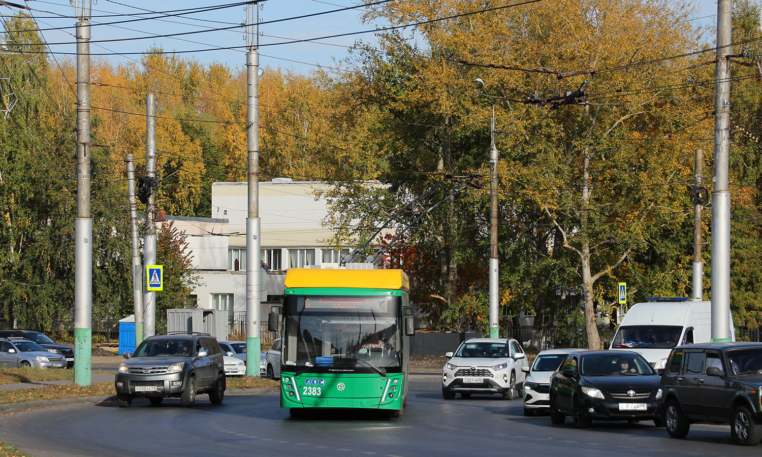 Пенза, УТТЗ-6241.01 «Горожанин» № 2383