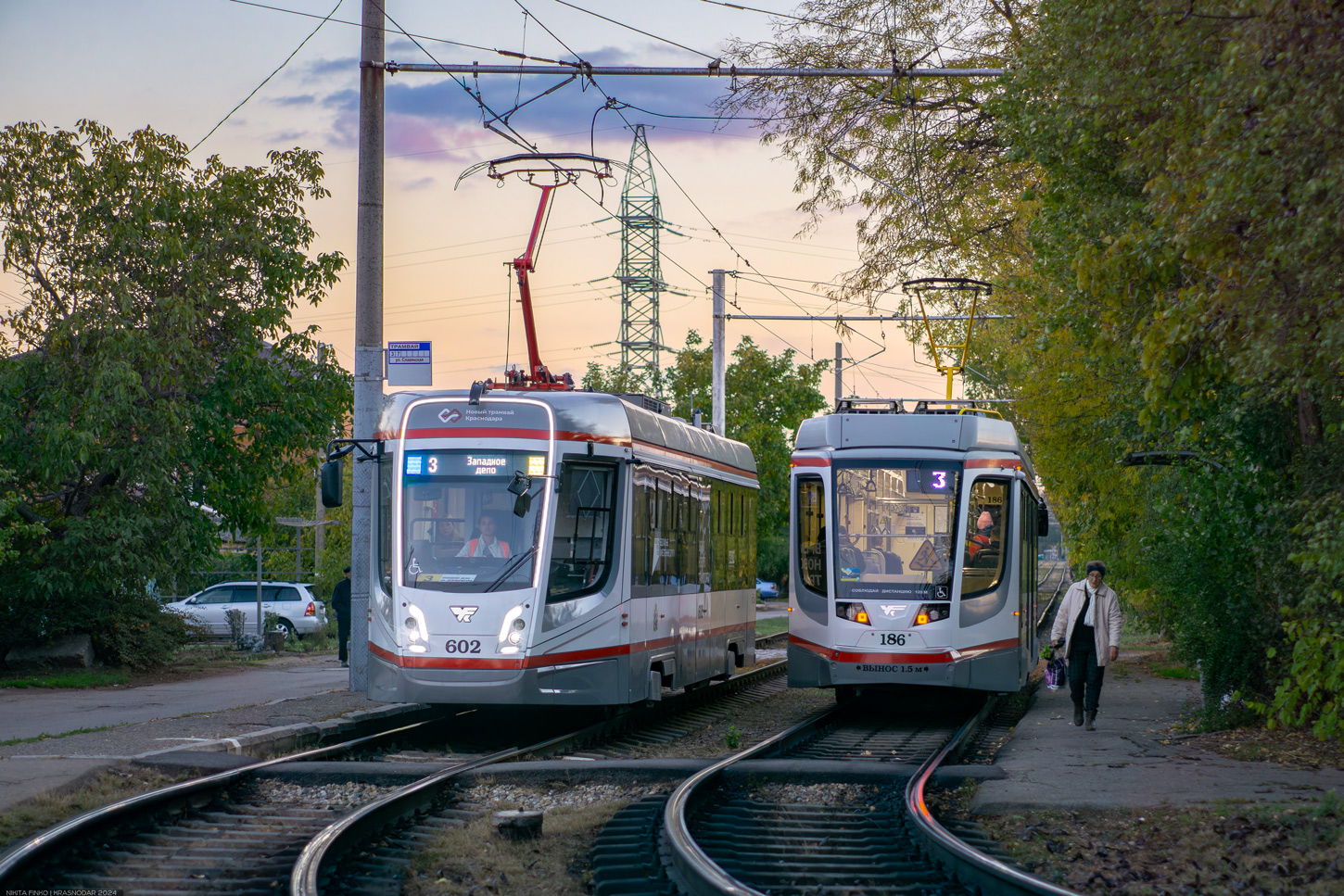 Krasnodar, 71-628-01 Nr. 602; Krasnodar, 71-623-04 Nr. 186