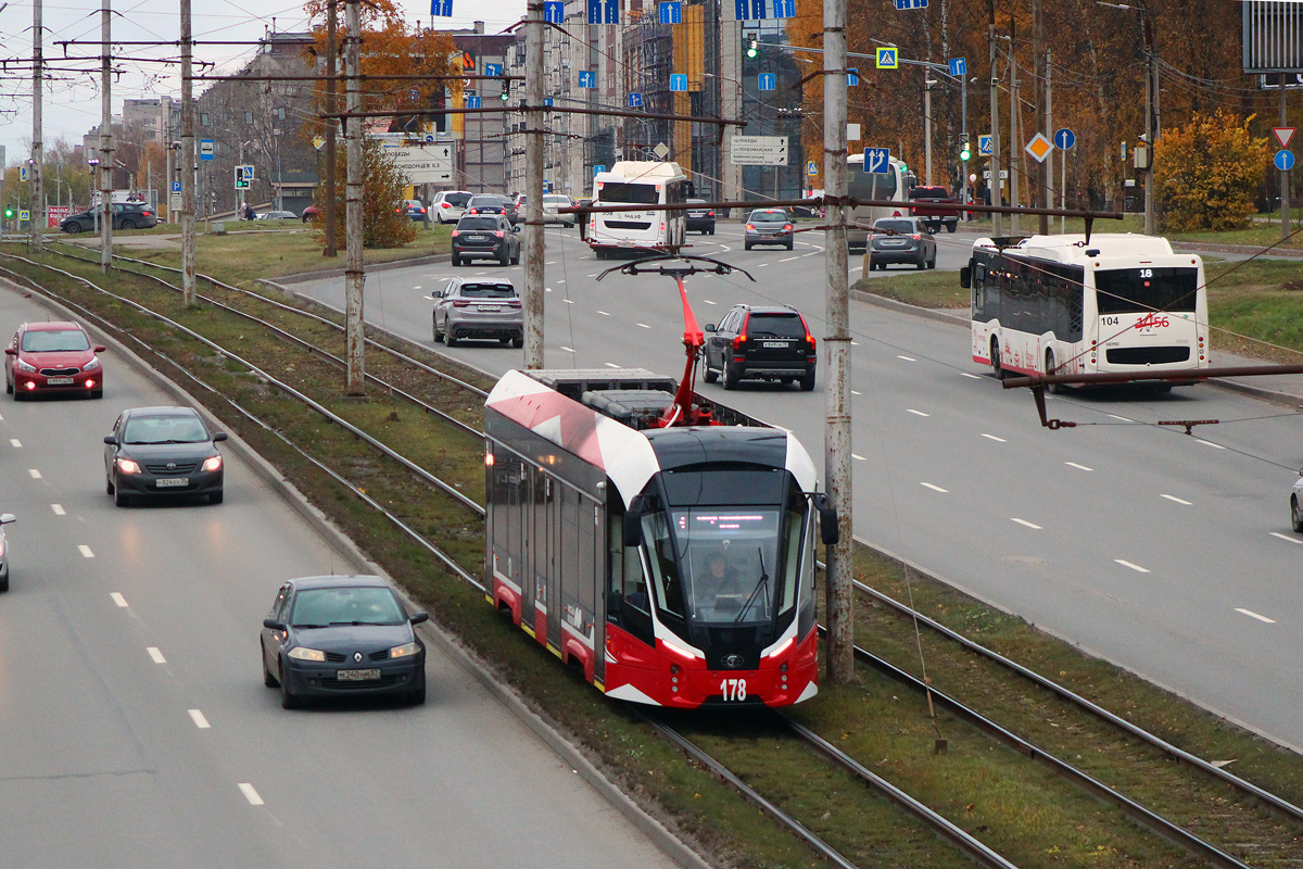 Череповец, 71-911ЕМ «Львёнок» № 178