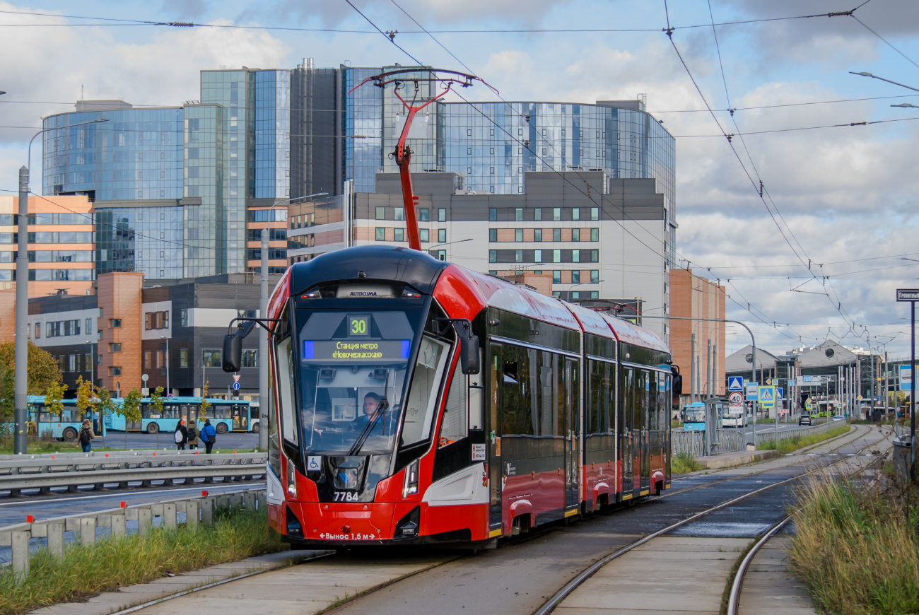 Szentpétervár, 71-932 “Nevskiy” — 7784