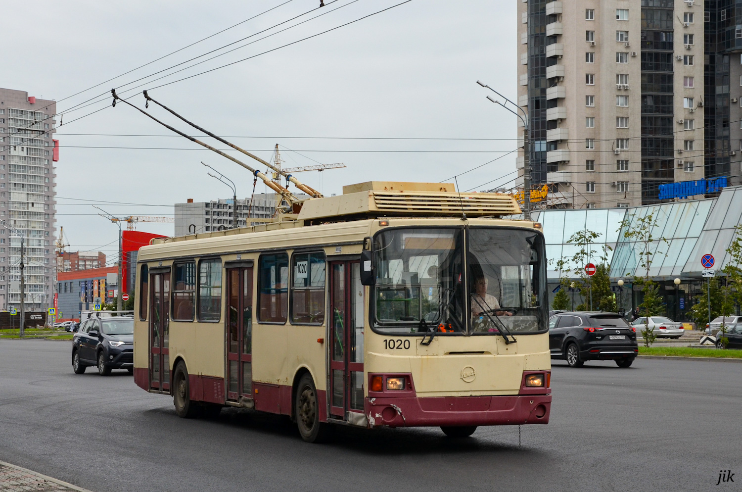Челябинск, ЛиАЗ-5280 (ВЗТМ) № 1020