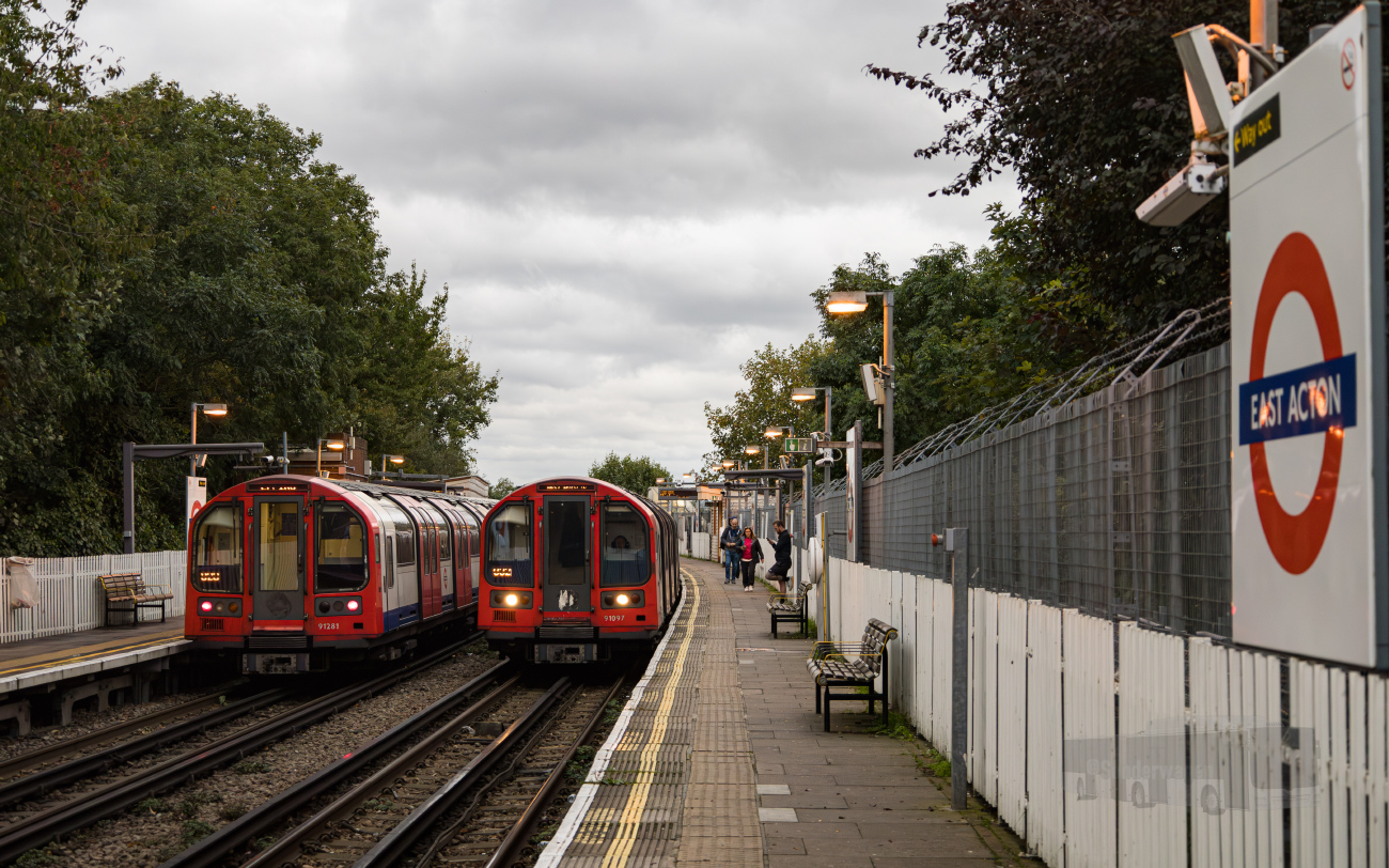 Великий Лондон, London Underground 1992 Stock № 91097