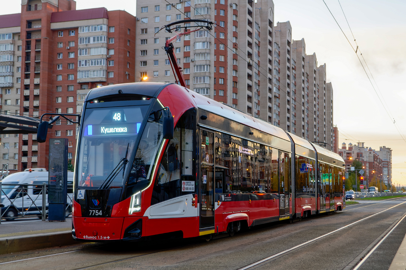 Saint-Petersburg, 71-932 “Nevskiy” č. 7754