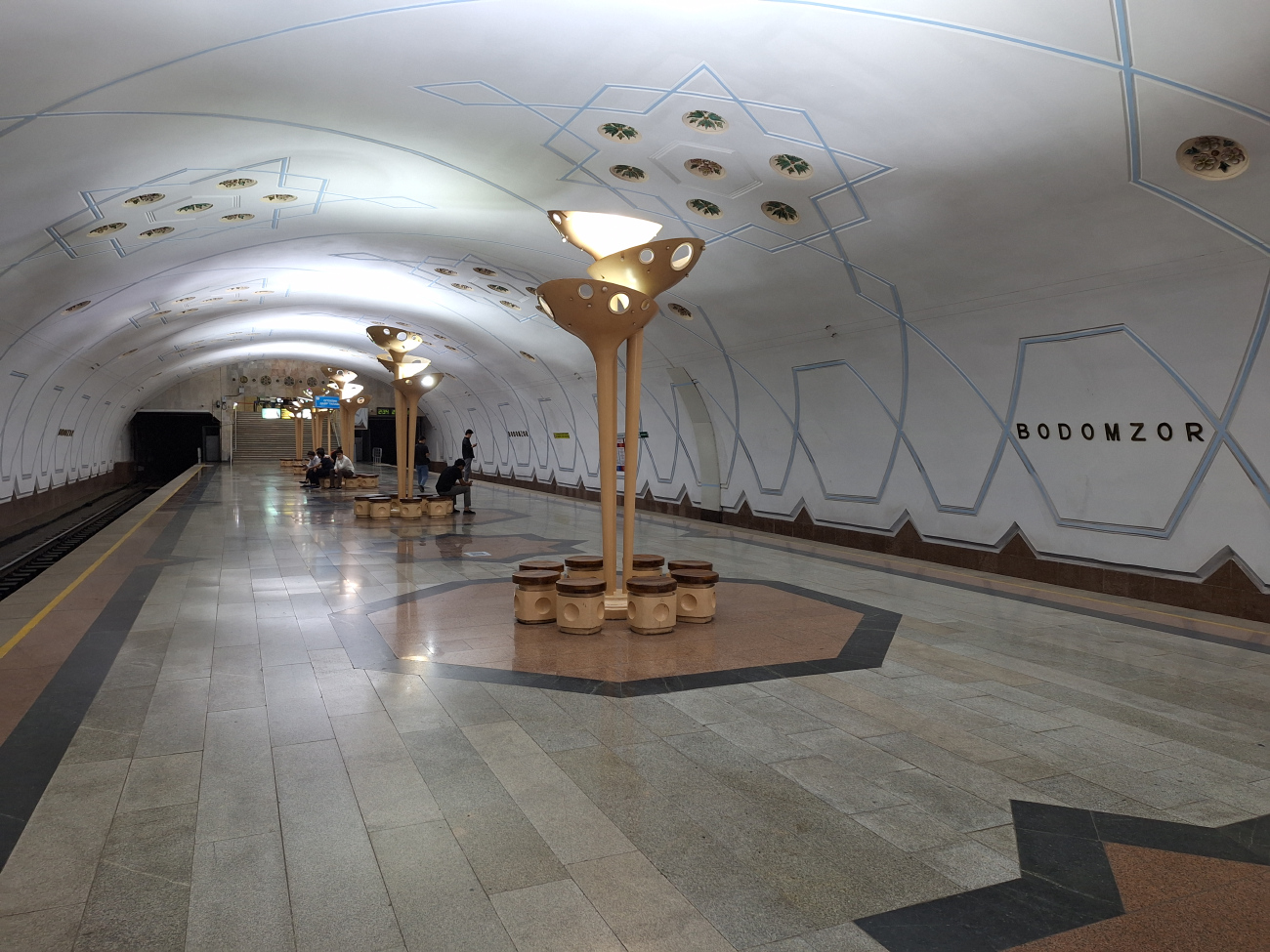 Ташкент — Метрополитен — Юнусабадская линия Ташкент — Метрополитен — Юнусабадская линия