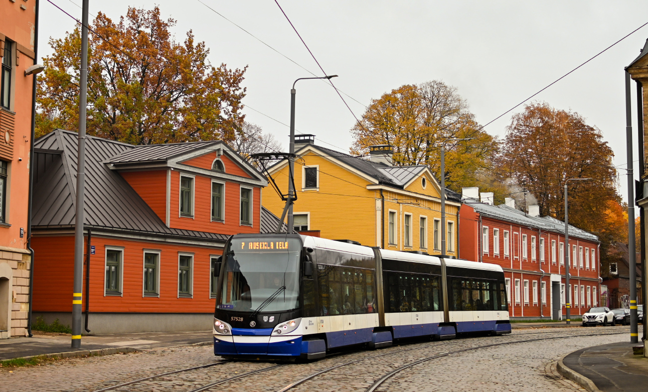 Riga, Škoda 15T2 ForCity Alfa Riga Nr. 57528