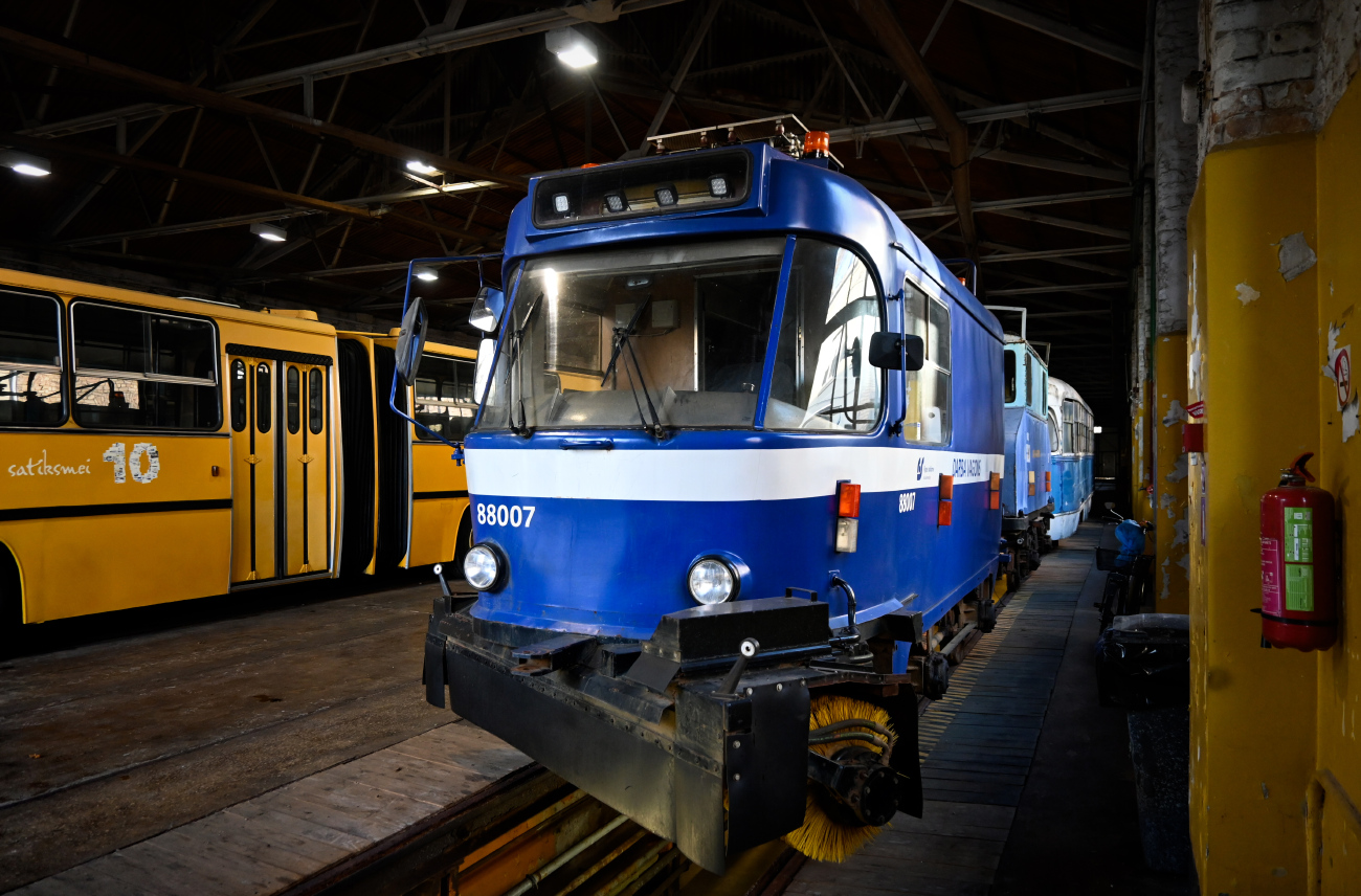 Рига, Снегоочиститель № 88007