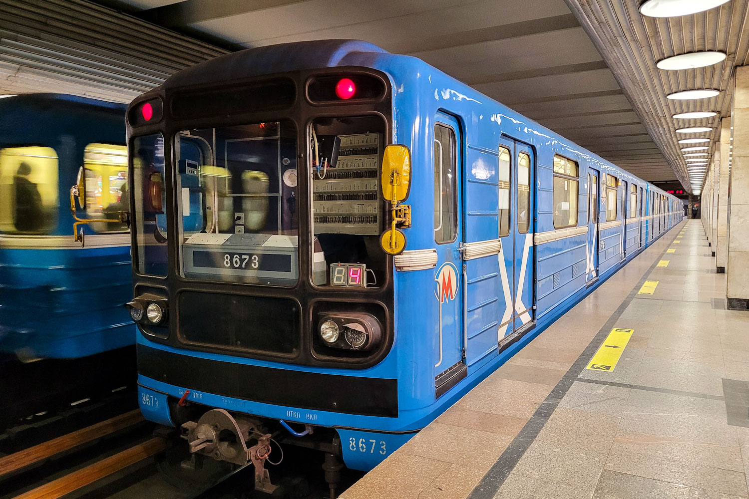 Новосибирск, 81-717 (ЛВЗ) № 8673