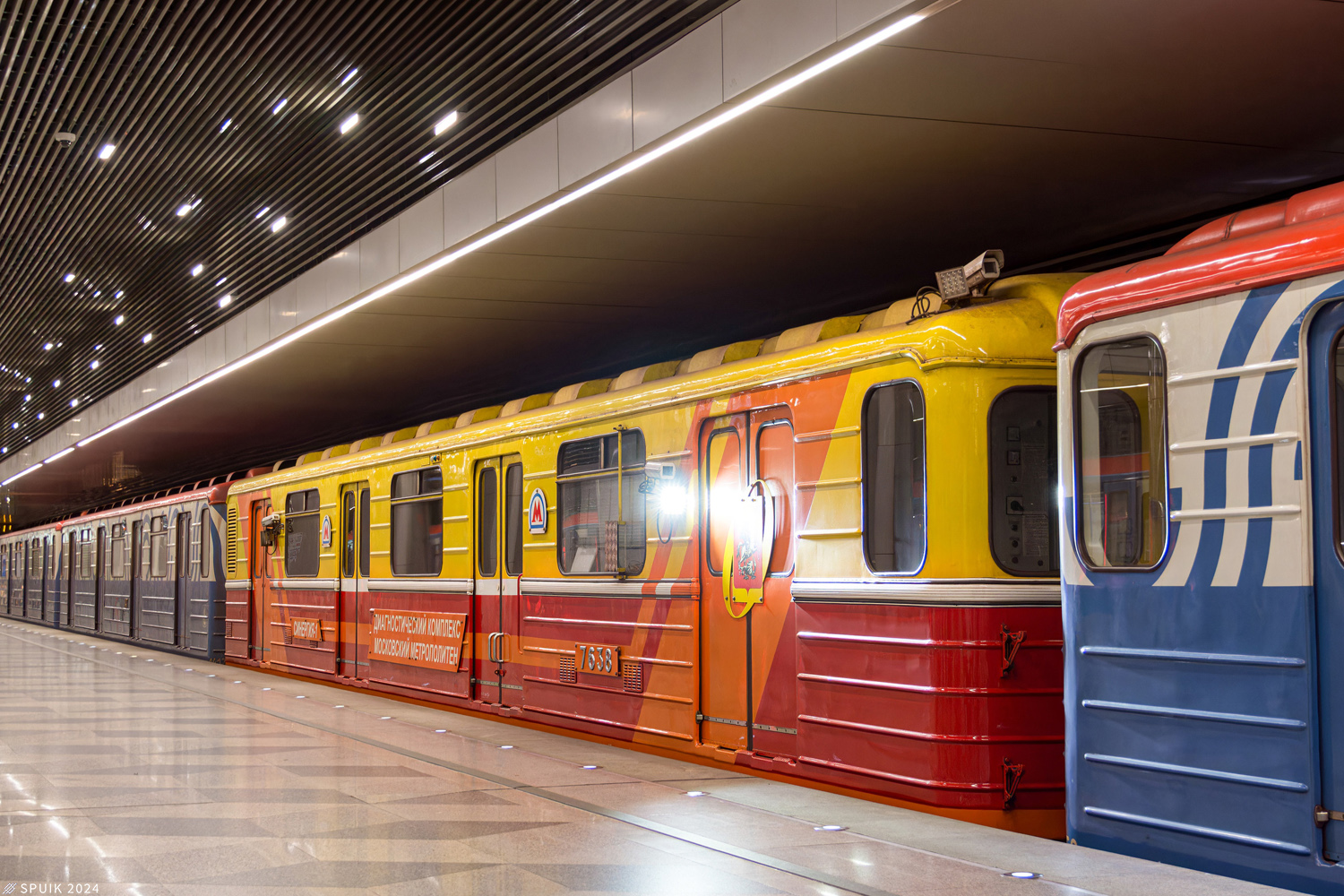 Москва, 81-714 (ЛВЗ) № 7638