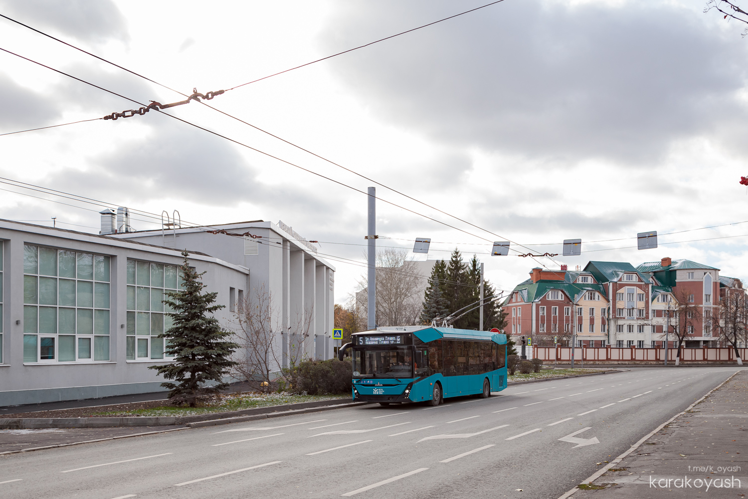 Казань, МАЗ-303Т22 № 1013