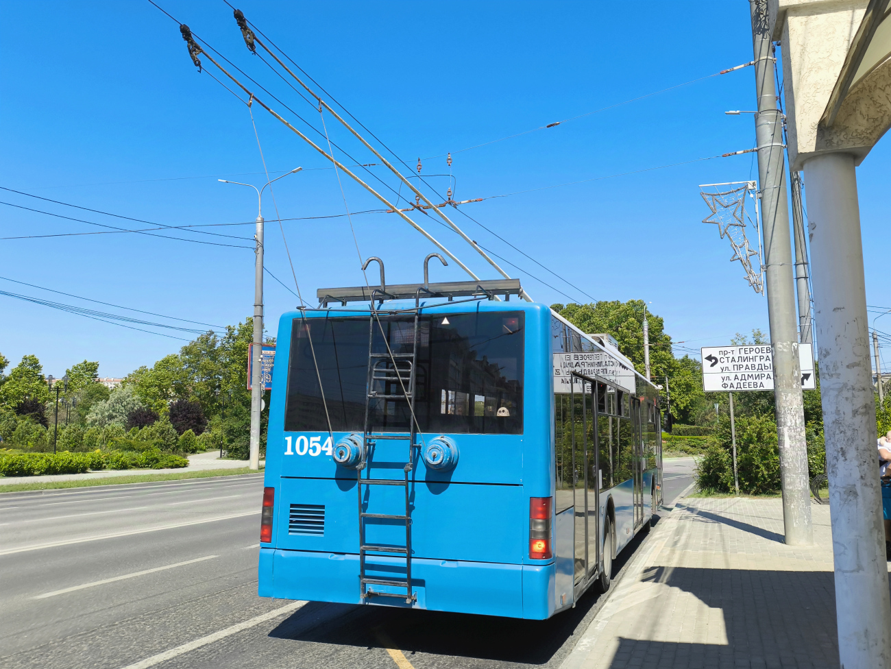 Севастопаль, ЛАЗ E183A1 № 1054