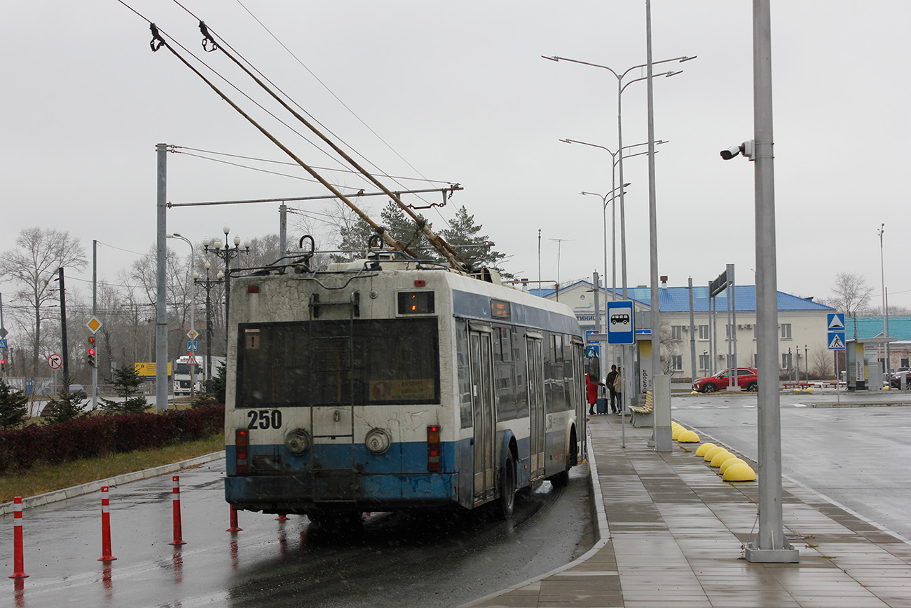 Khabarovsk, BKM 321 Br. 250