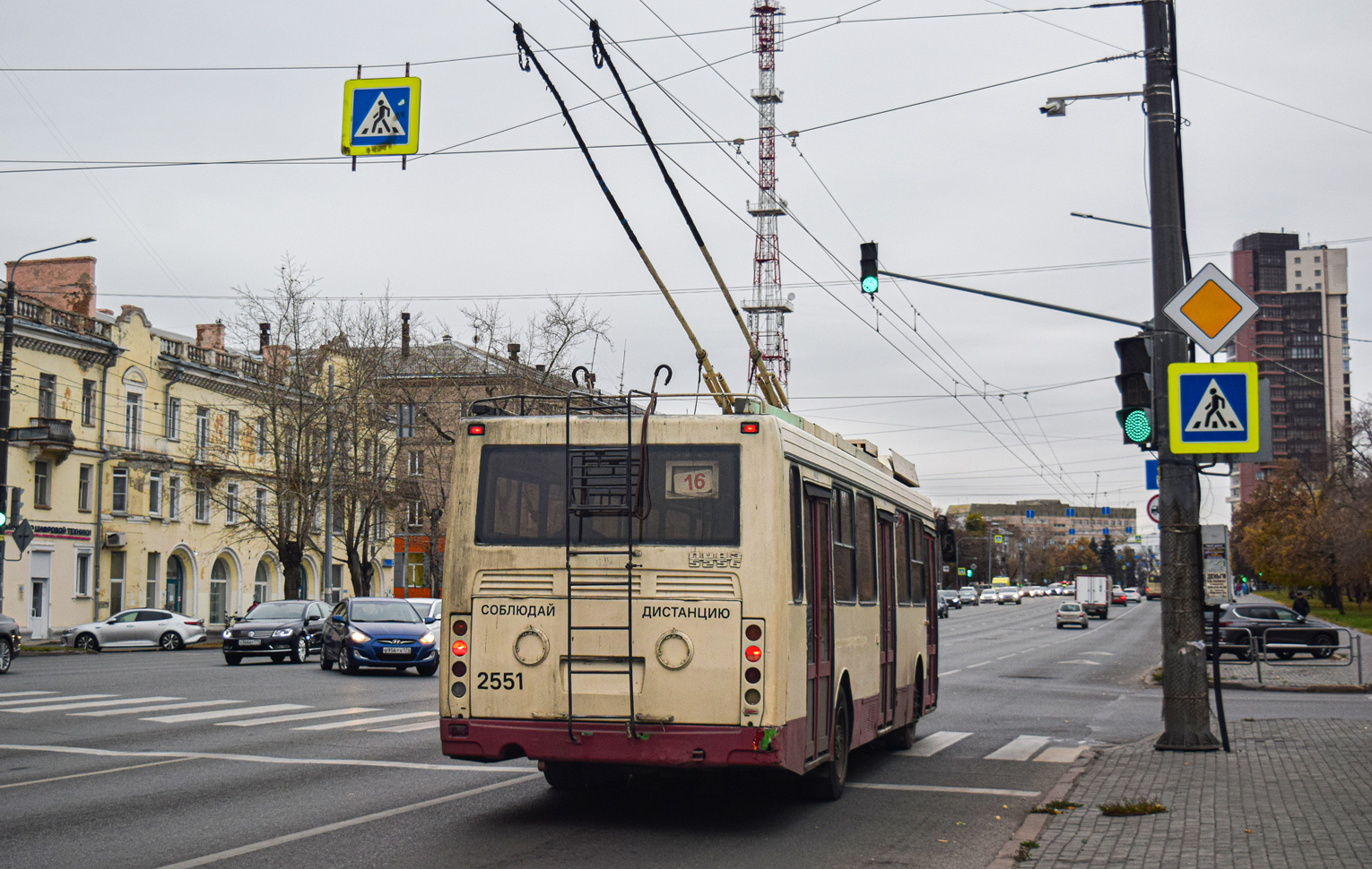 Челябинск, ЛиАЗ-5280 (ВЗТМ) № 2551