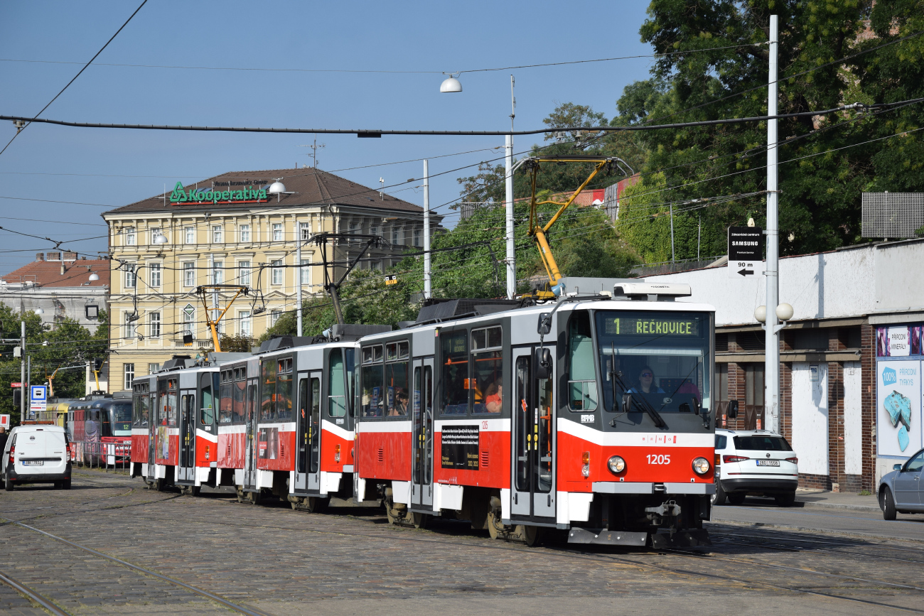 布尔诺, Tatra T6A5 # 1205