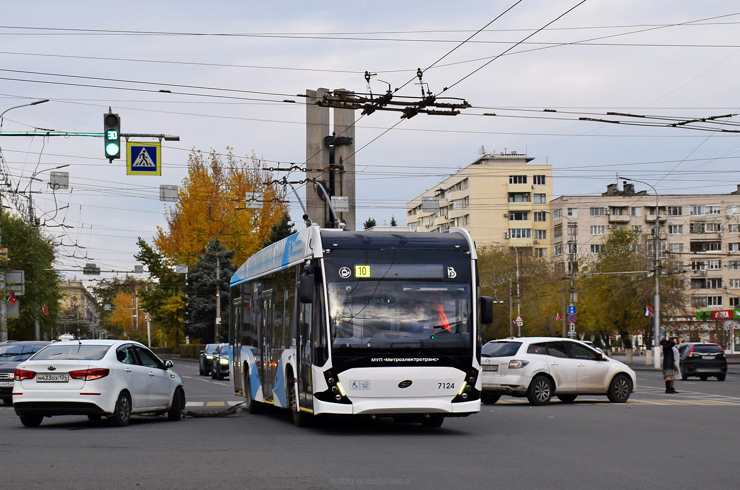 Волгоград, ВМЗ-5298.01 «Авангард» № 7124