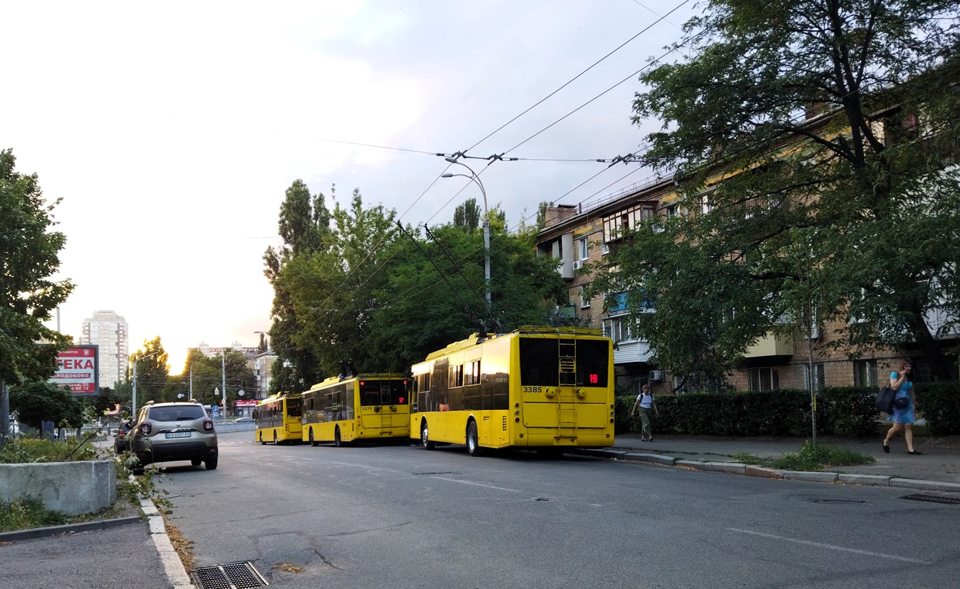 Киев, Богдан Т70110 № 3385