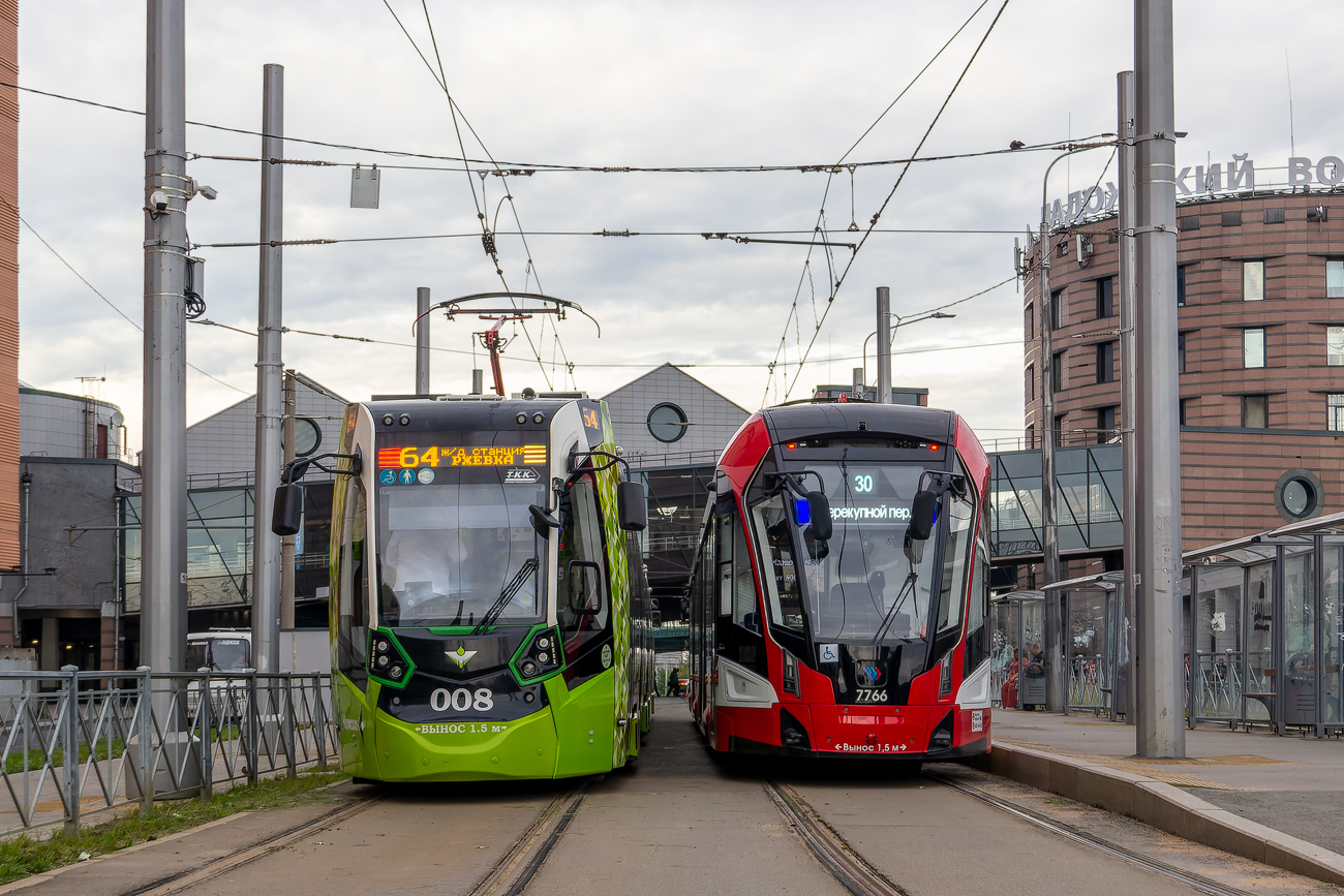 Saint-Petersburg, Stadler B85600M Br. 008; Saint-Petersburg, 71-932 “Nevskiy” Br. 7766