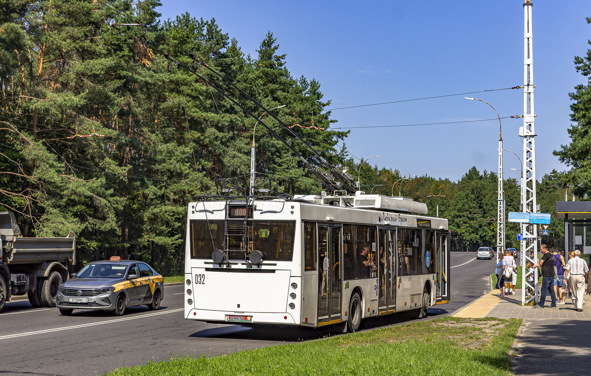 Брест, МАЗ-203Т70 № 032