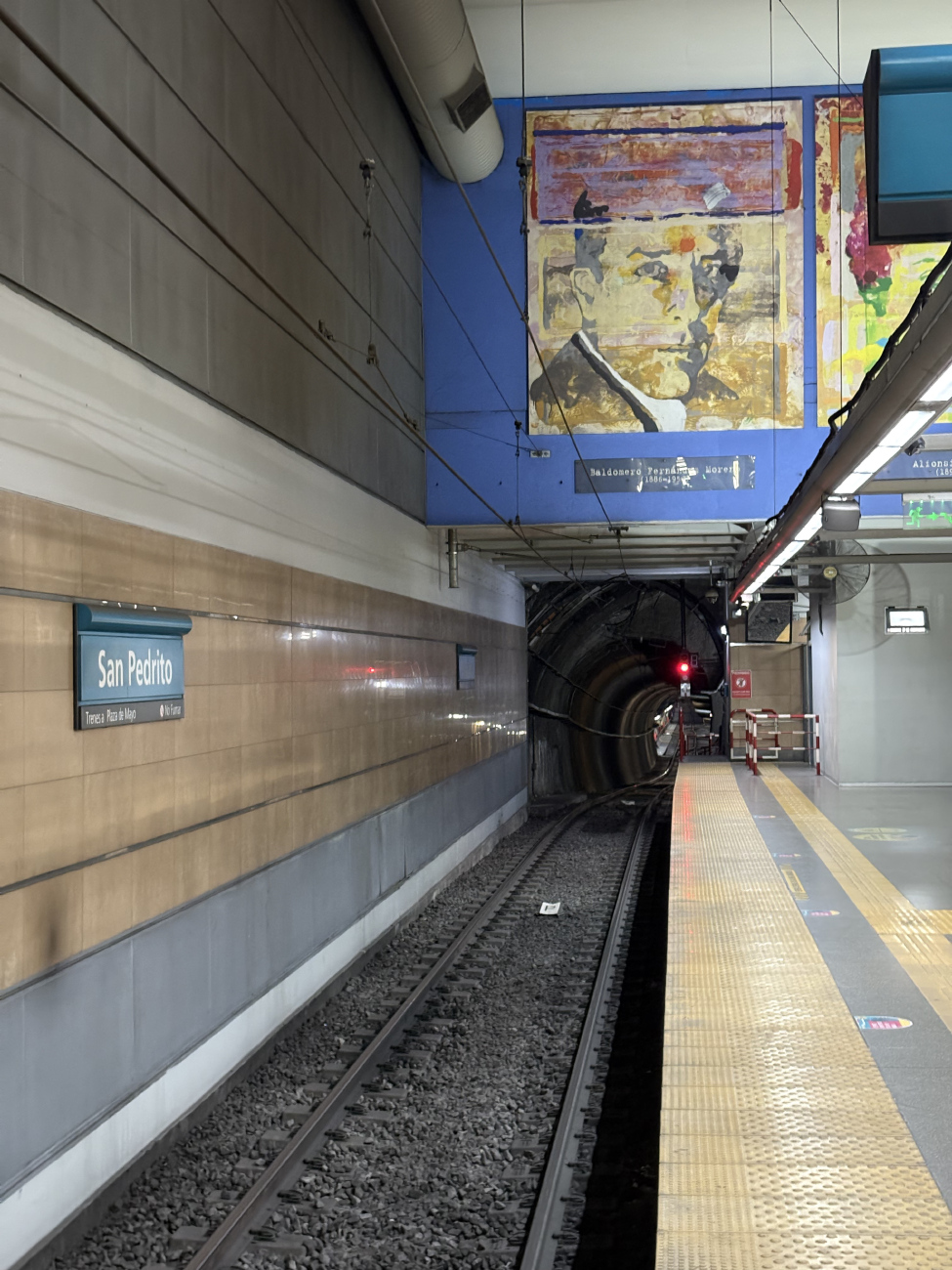 Буэнос-Айрес — Метрополитен — линия A