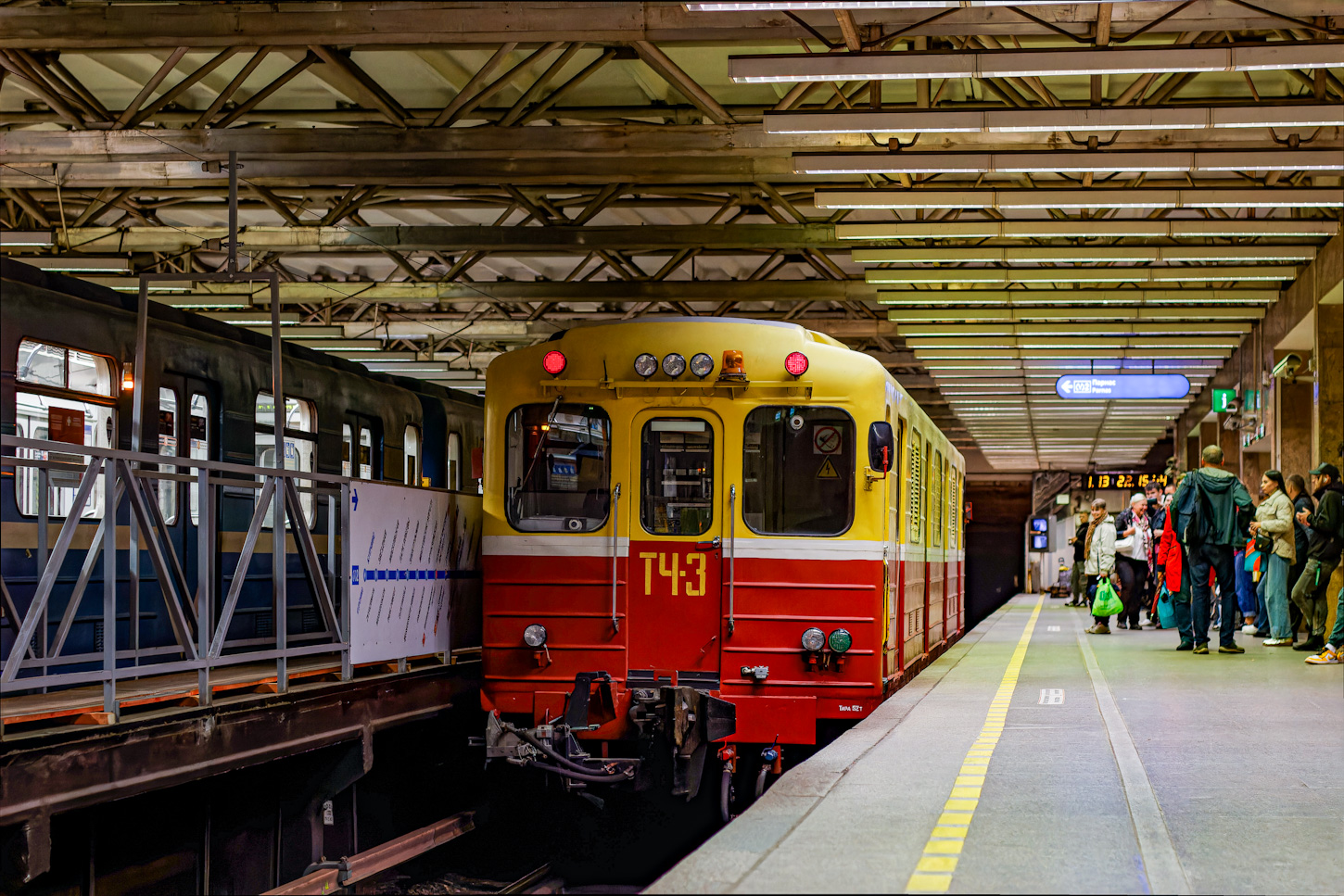 Санкт-Петербург, 81-581 № ЭКА-003