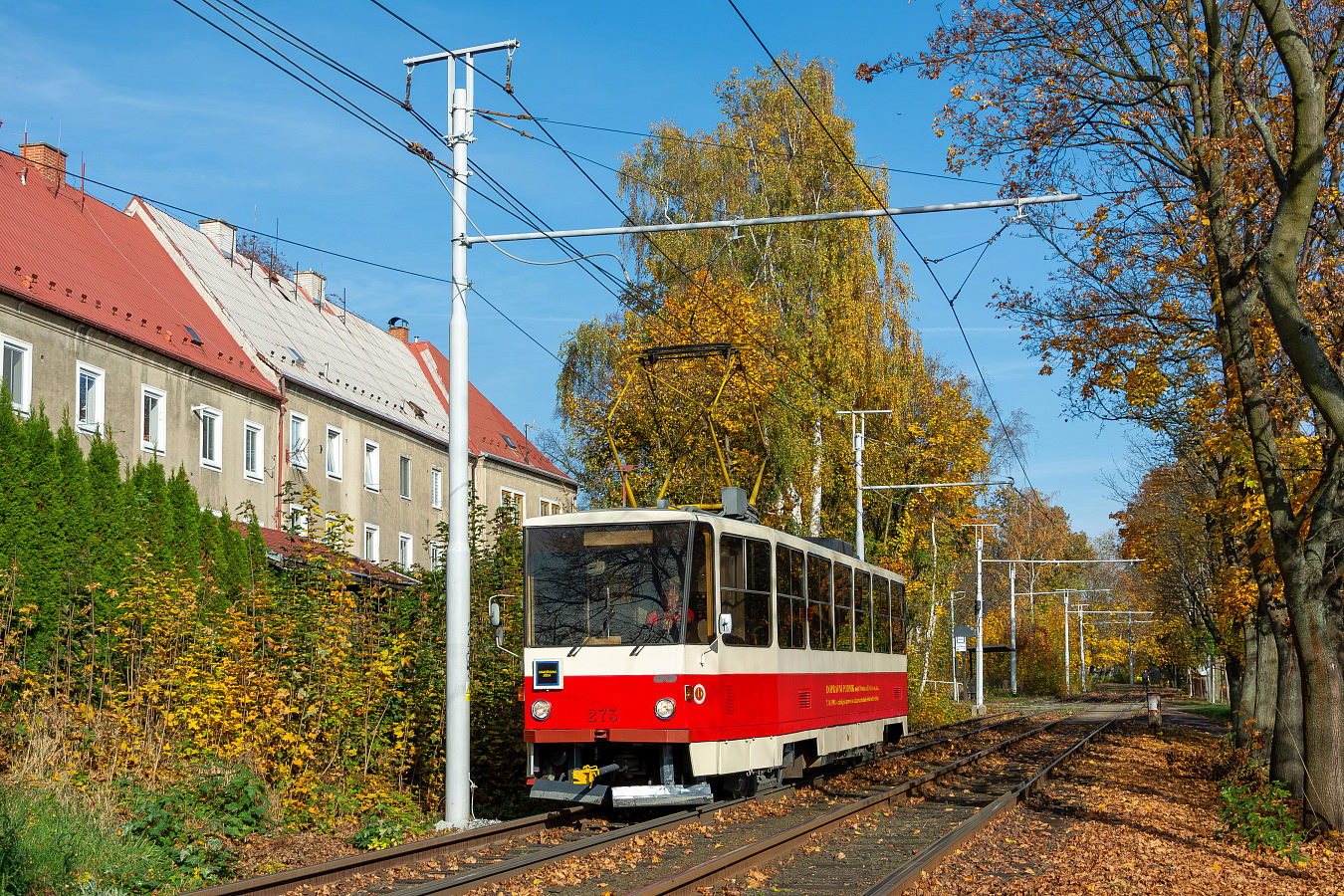 Мост ― Литвинов, Tatra T5B6 № 273
