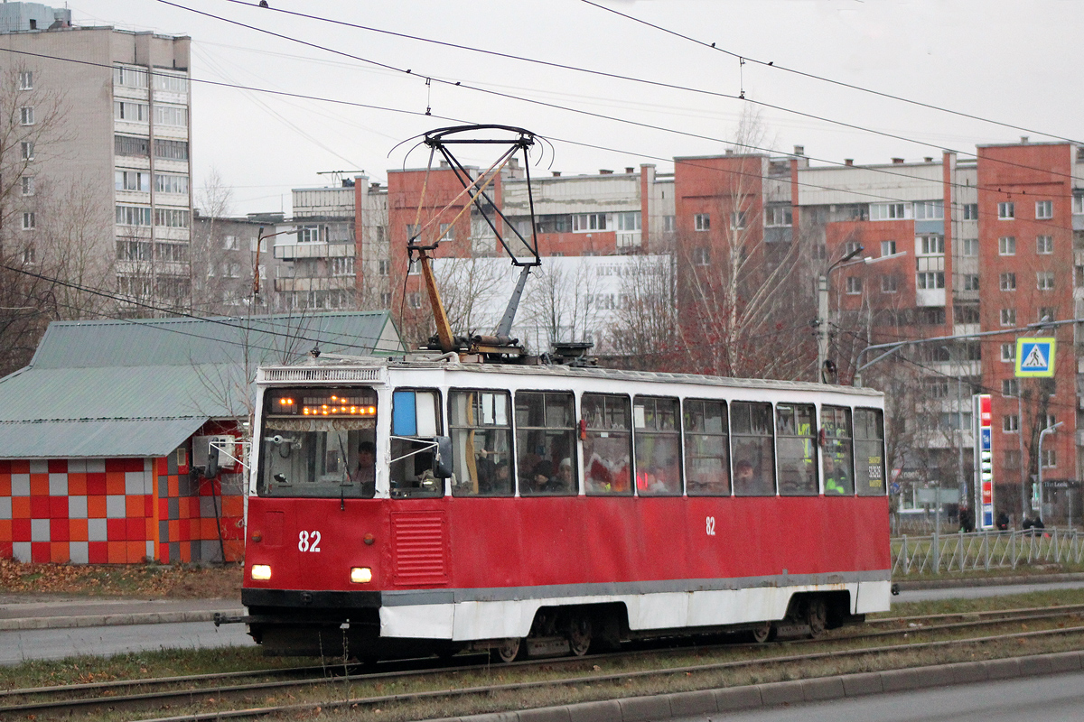 切列波韋茨, 71-605 (KTM-5M3) # 82