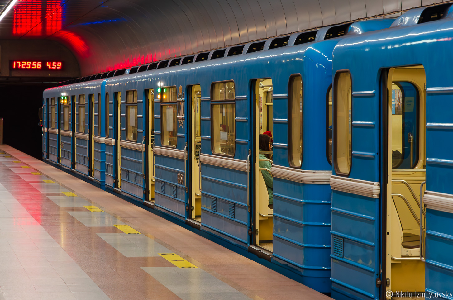 Новосибирск, 81-714.5 (ЛВЗ/ВМ) № 8268