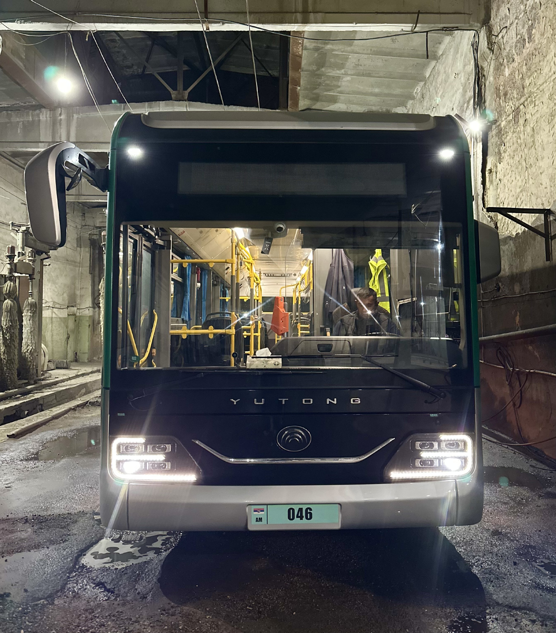 Ереван, Yutong ZK6128BEVG № 046