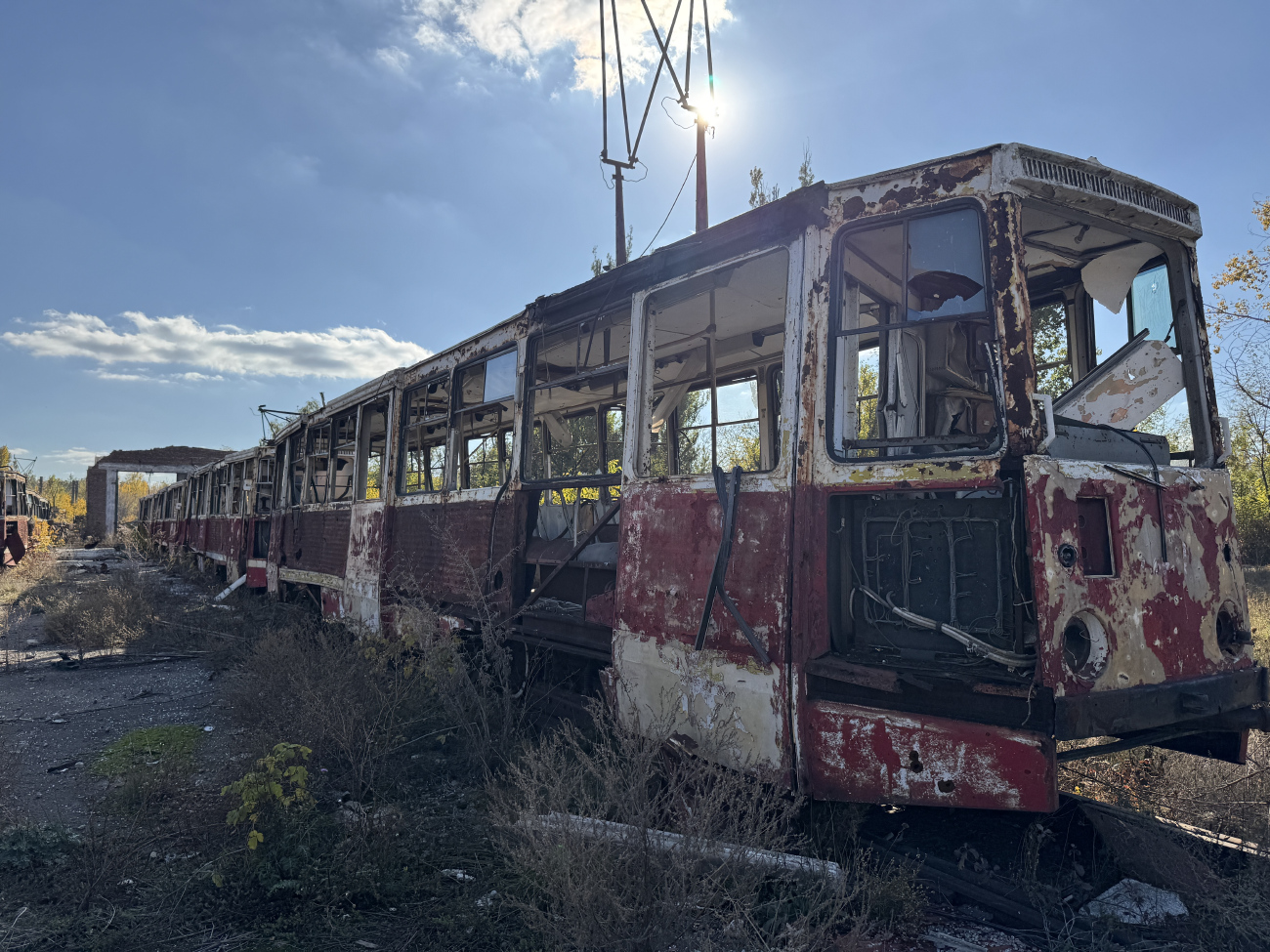 Авдіївка, 71-605 (КТМ-5М3) № 052; Авдіївка — Последствия боевых действий — 24.02.2022 — ...