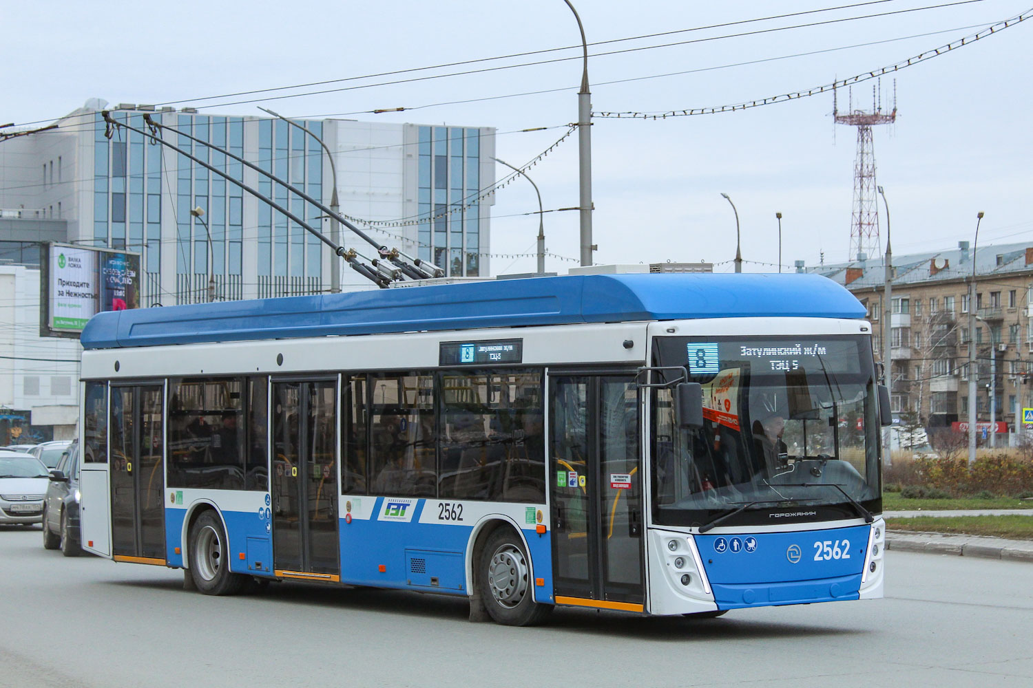 Новосибирск, УТТЗ-6241.01 «Горожанин» № 2562