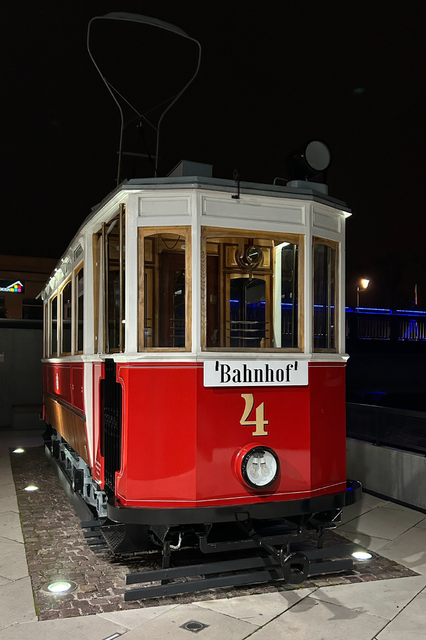 Cieszyn, Ringhoffer 2-axle motor car # 4