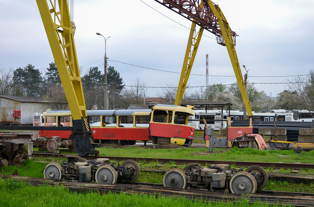 Krasnodar, Tatra T3SU č. 097; Krasnodar, Tatra T3SU č. 042