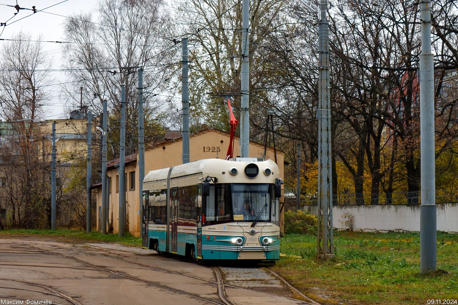 Санкт-Петербург, 71-421Р «Довлатов» № 3830