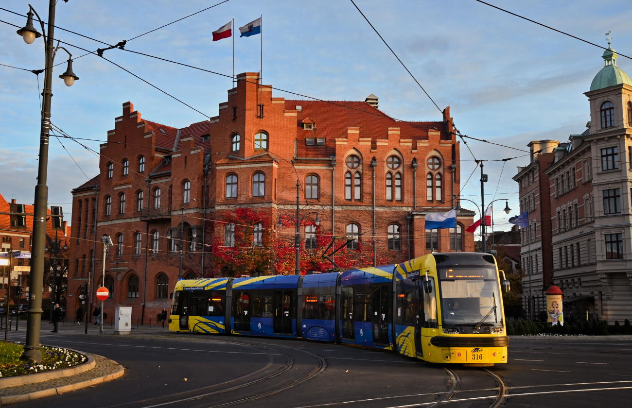 Торунь, PESA Swing 122NbTDuo № 316