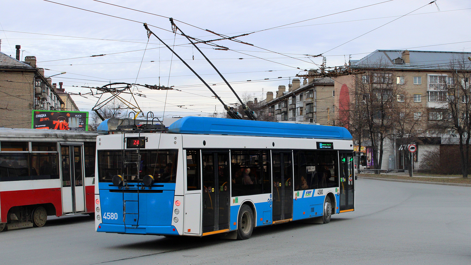 Новосибирск, УТТЗ-6241.01 «Горожанин» № 4580