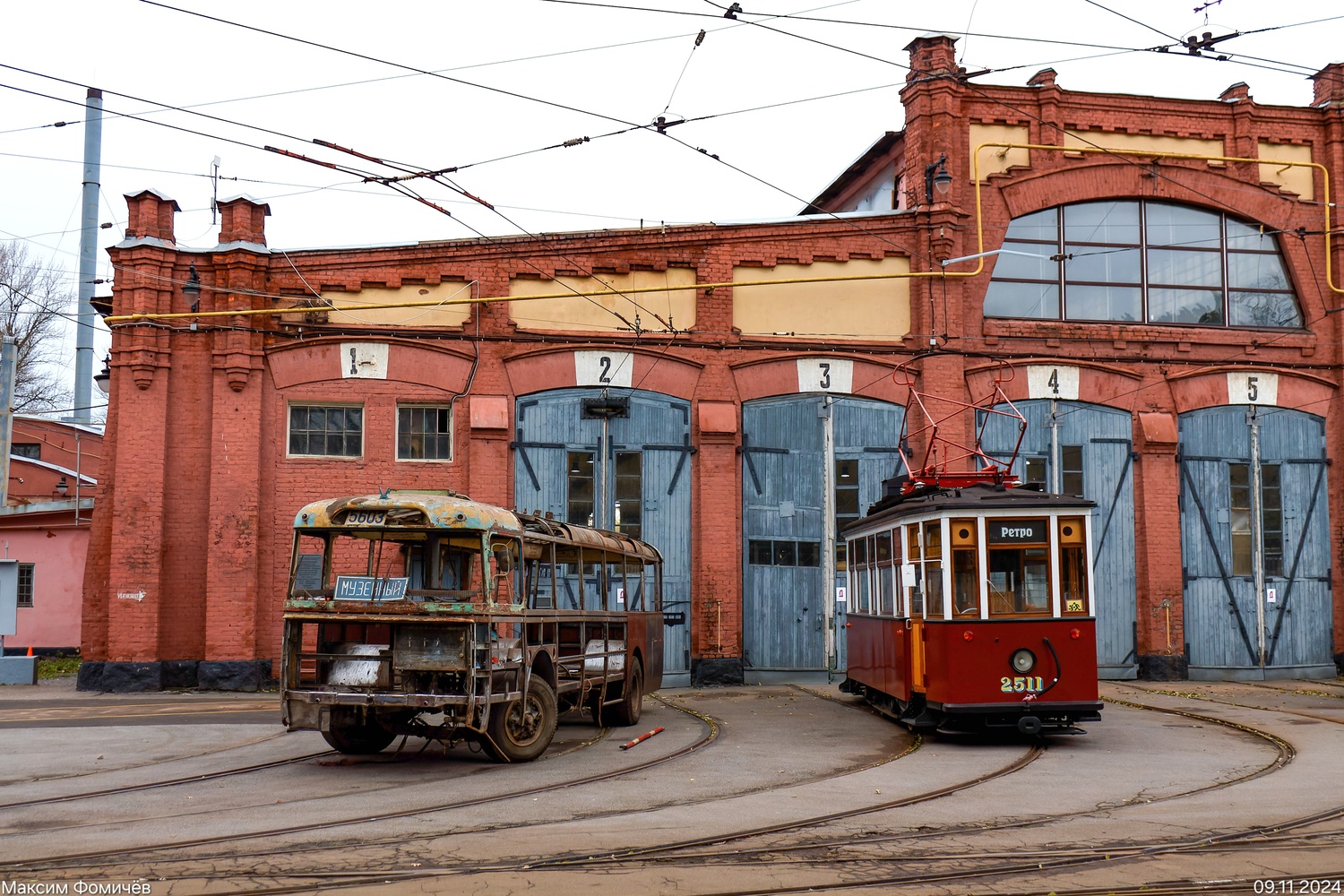 Санкт-Петербург, Škoda 9Tr24 № 5603; Санкт-Петербург, МС-2 № 2511