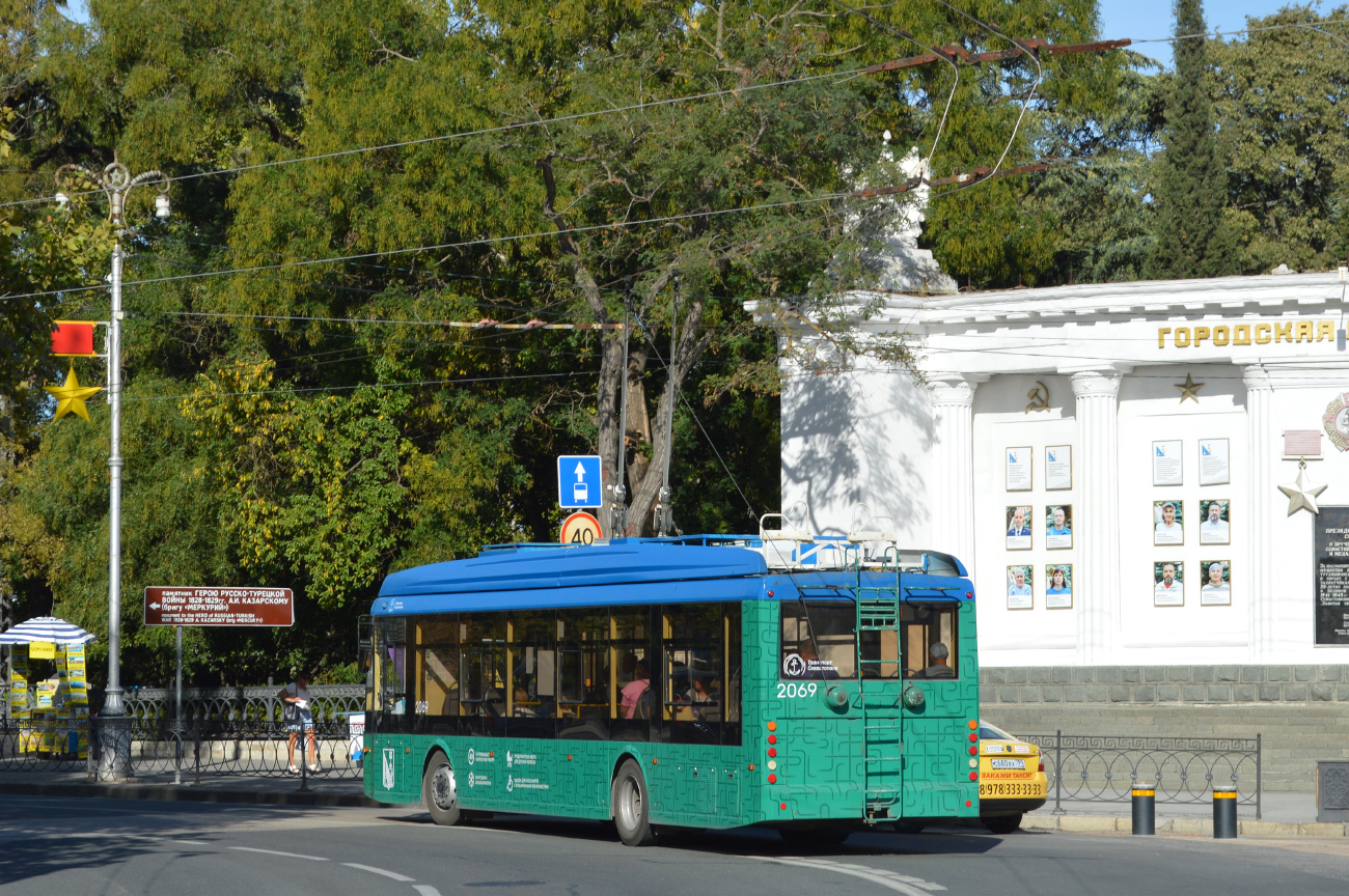Севастополь, Тролза-5265.02 «Мегаполис» № 2069