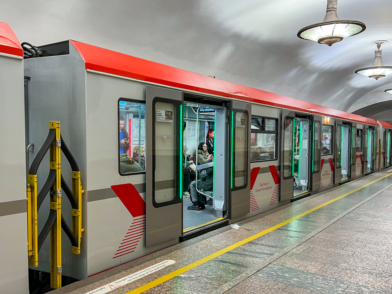 Санкт-Петербург, 81-727.1 «Балтиец» № 27050