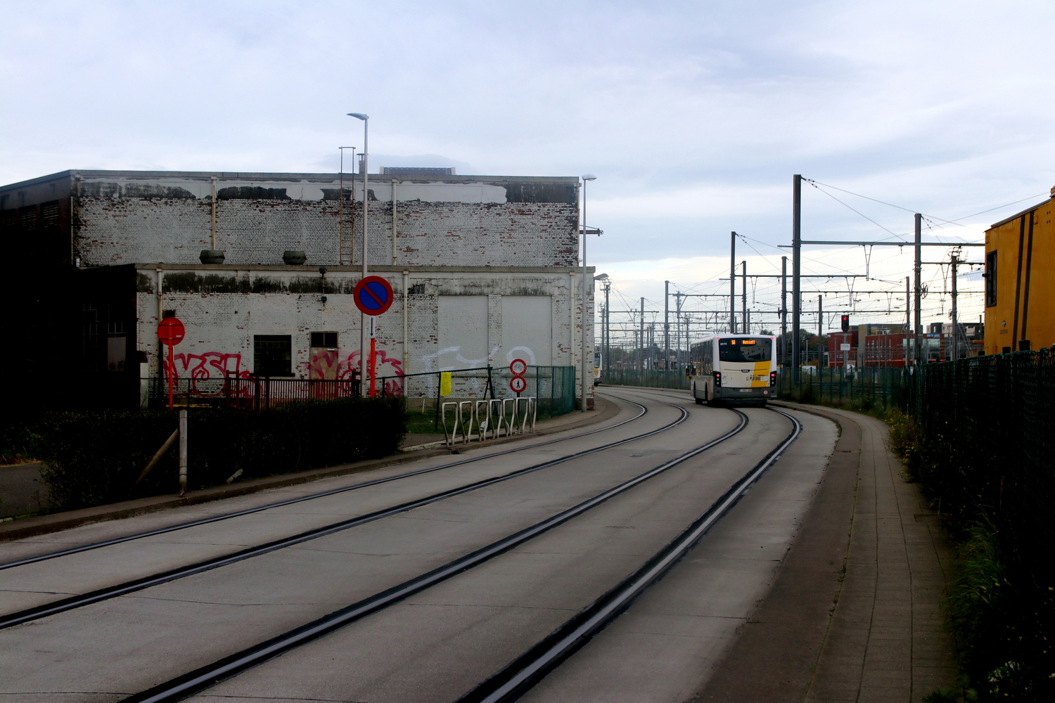Hasselt — Lines and Infrastructure