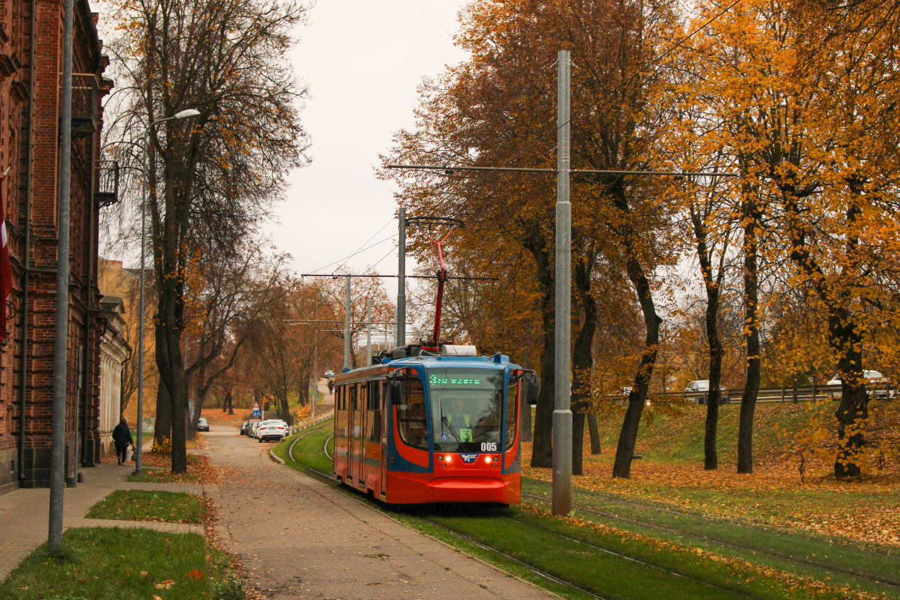 Daugavpils, 71-623-02 — 005