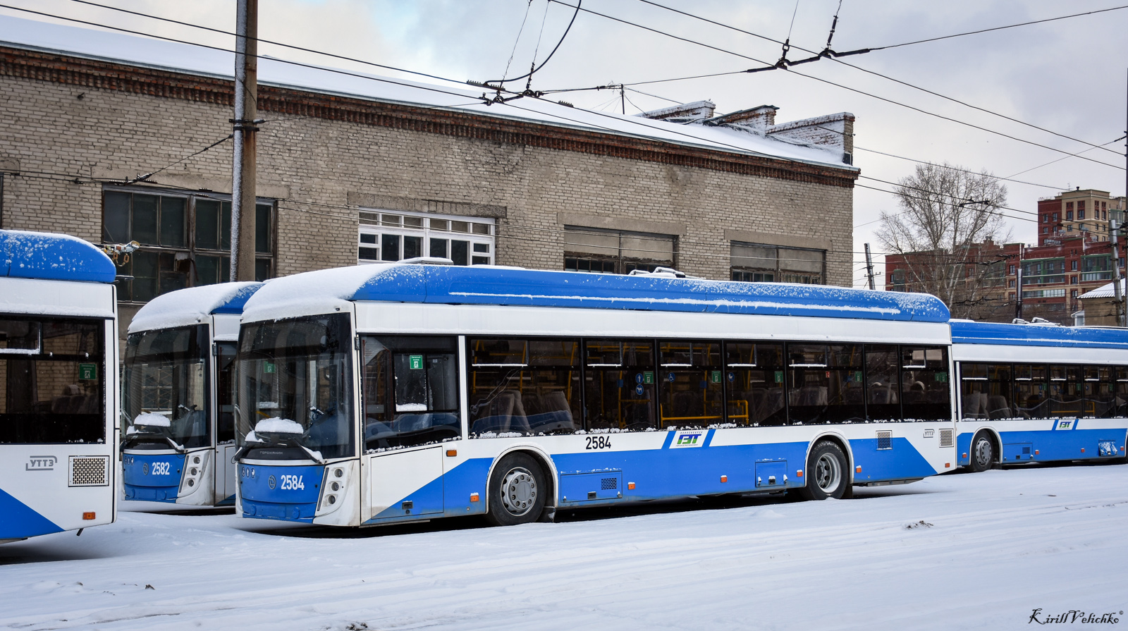 Новосибирск, УТТЗ-6241.01 «Горожанин» № 2584