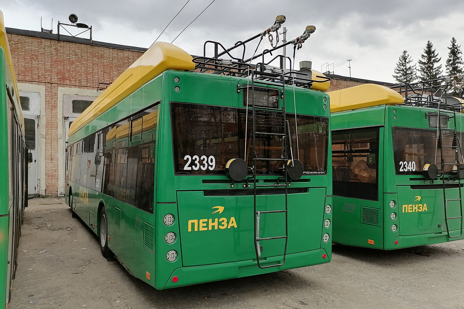 Пенза, УТТЗ-6241.01 «Горожанин» № 2339