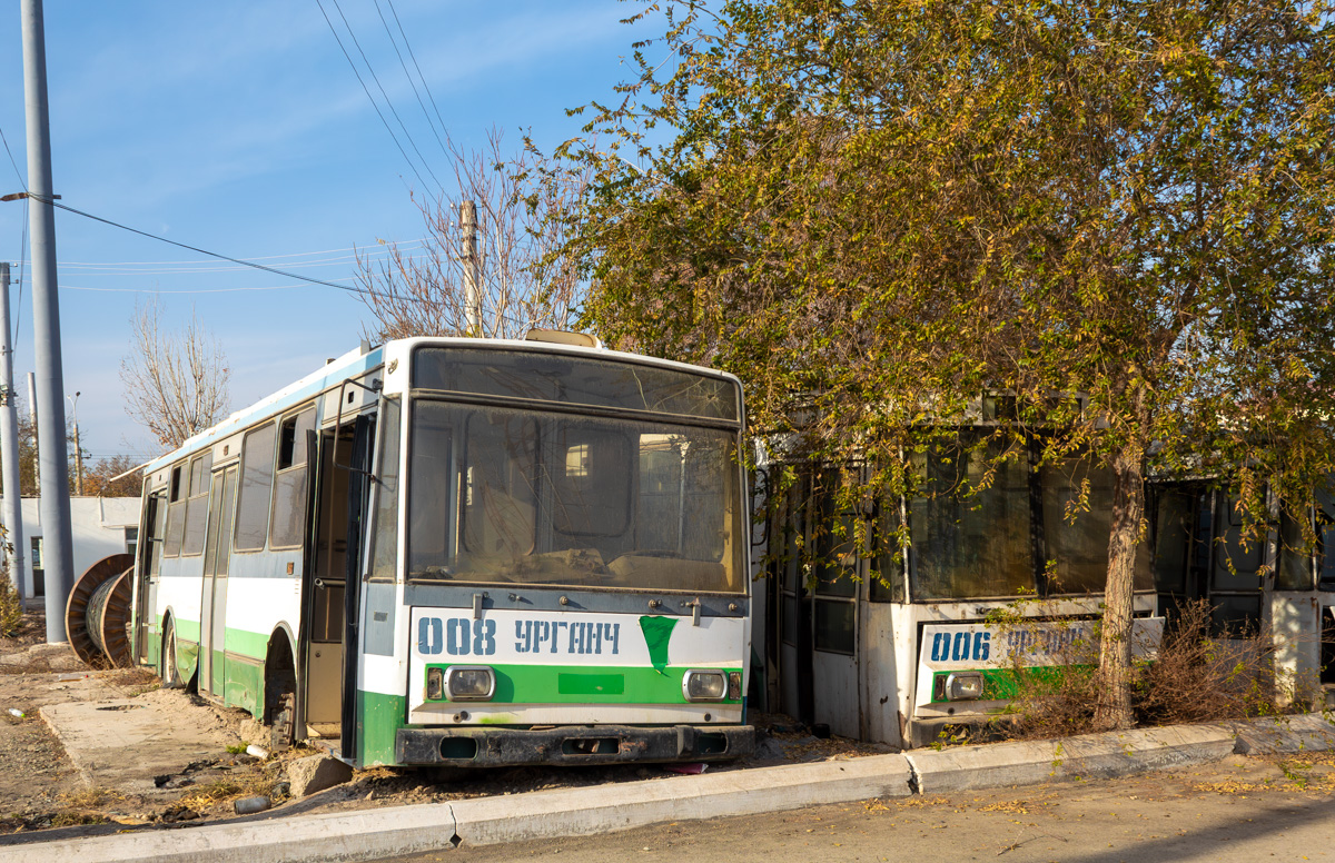 Ургенч, Škoda 14Tr13/6M № 008