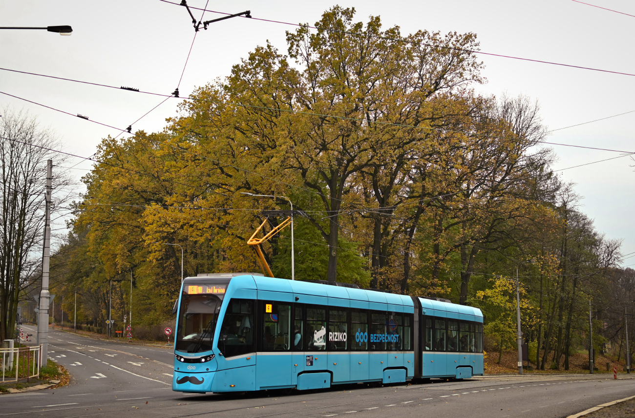 Острава, Stadler Tango NF2 № 1724