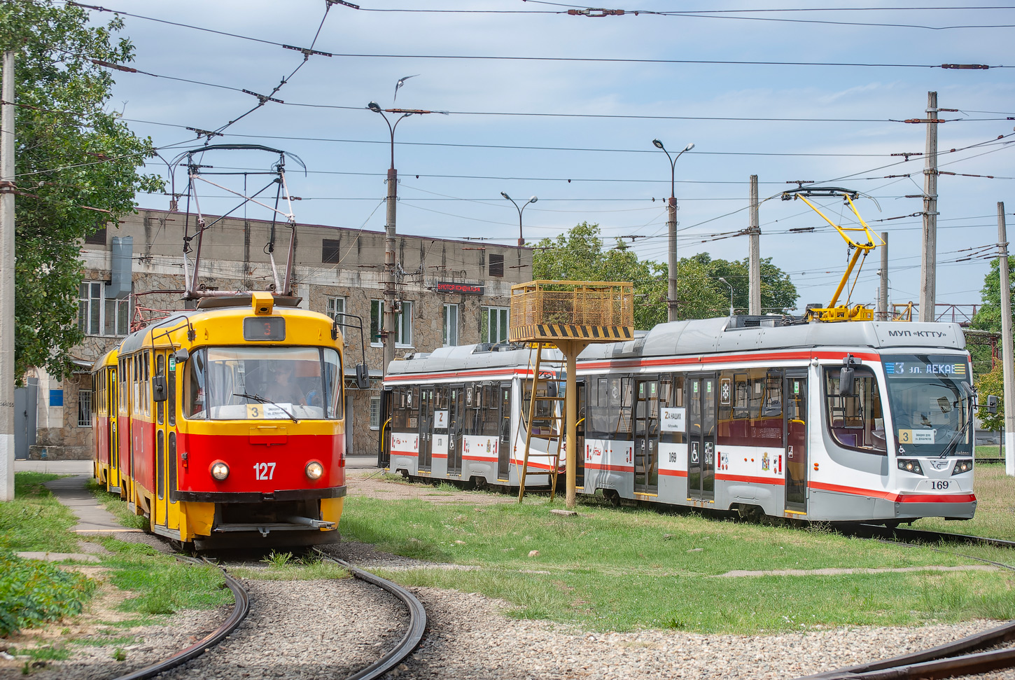 Краснодар, Tatra T3SU № 127; Краснодар, 71-623-04 № 169
