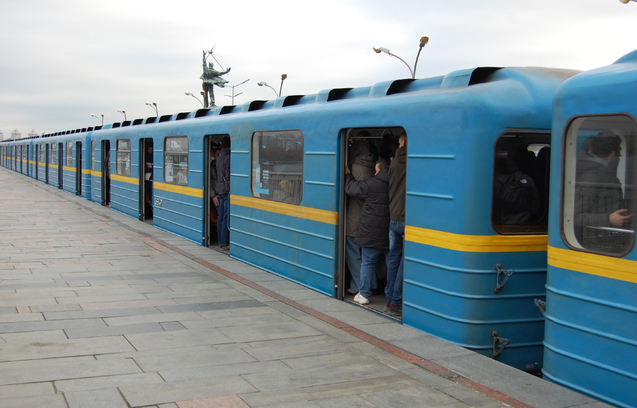 Киев, Е-КМ-Пм (81-7081) № 3649