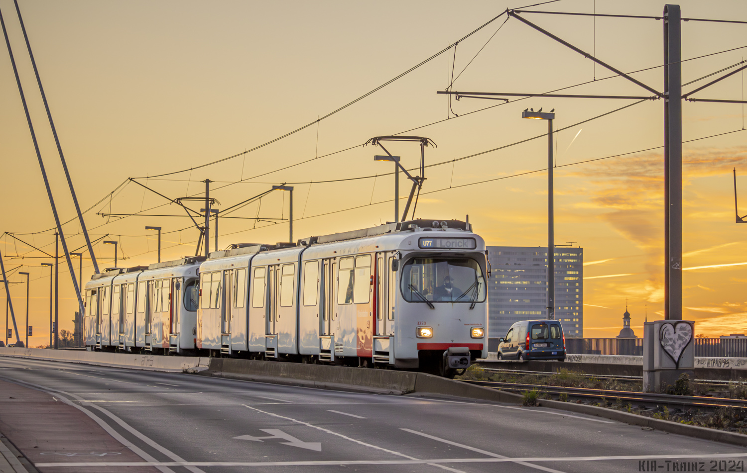 Дюссельдорф, Duewag GT8SU № 3220