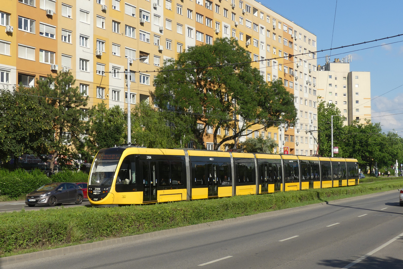 Будапешт, CAF Urbos 3 № 2104