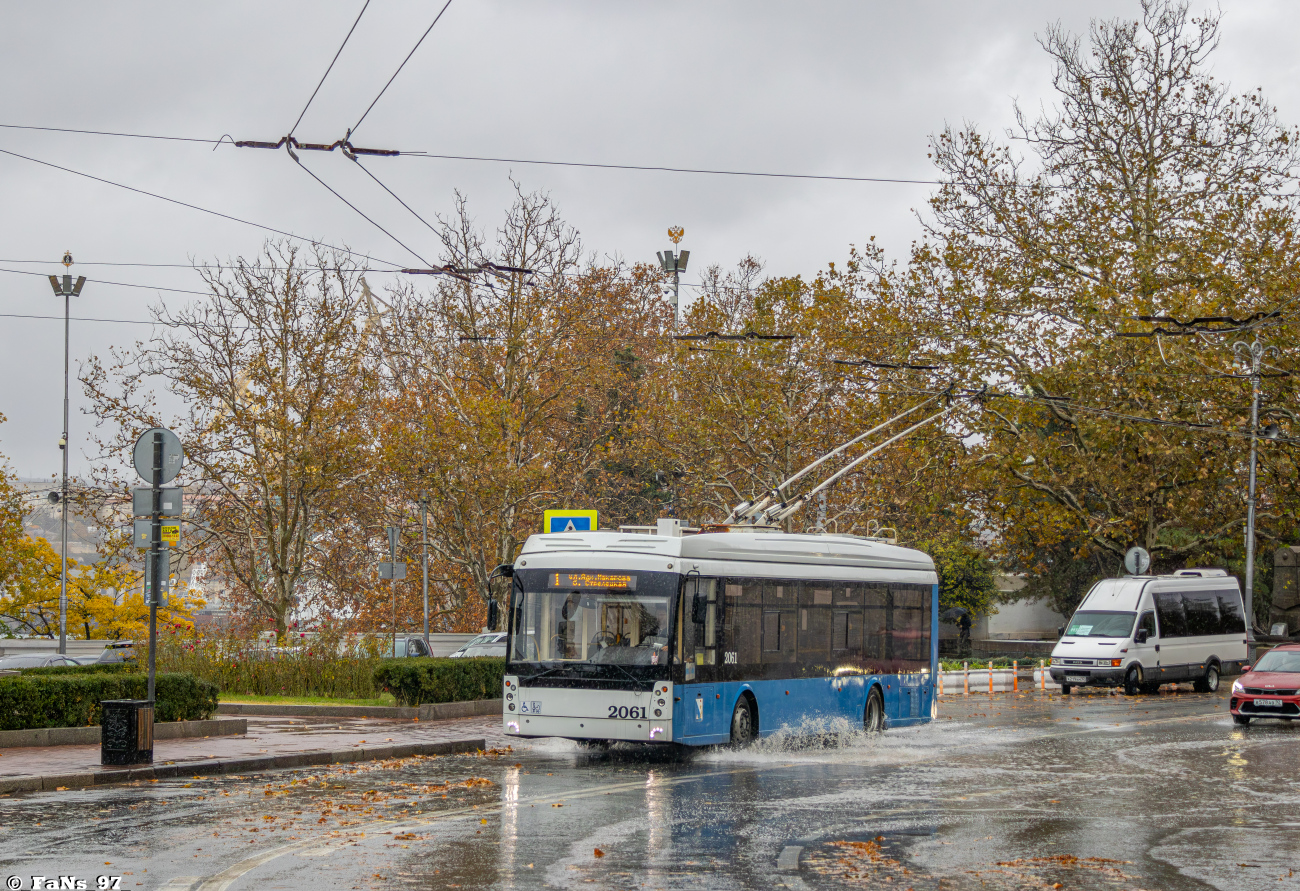 Szevasztopol, Trolza-5265.02 “Megapolis” — 2061