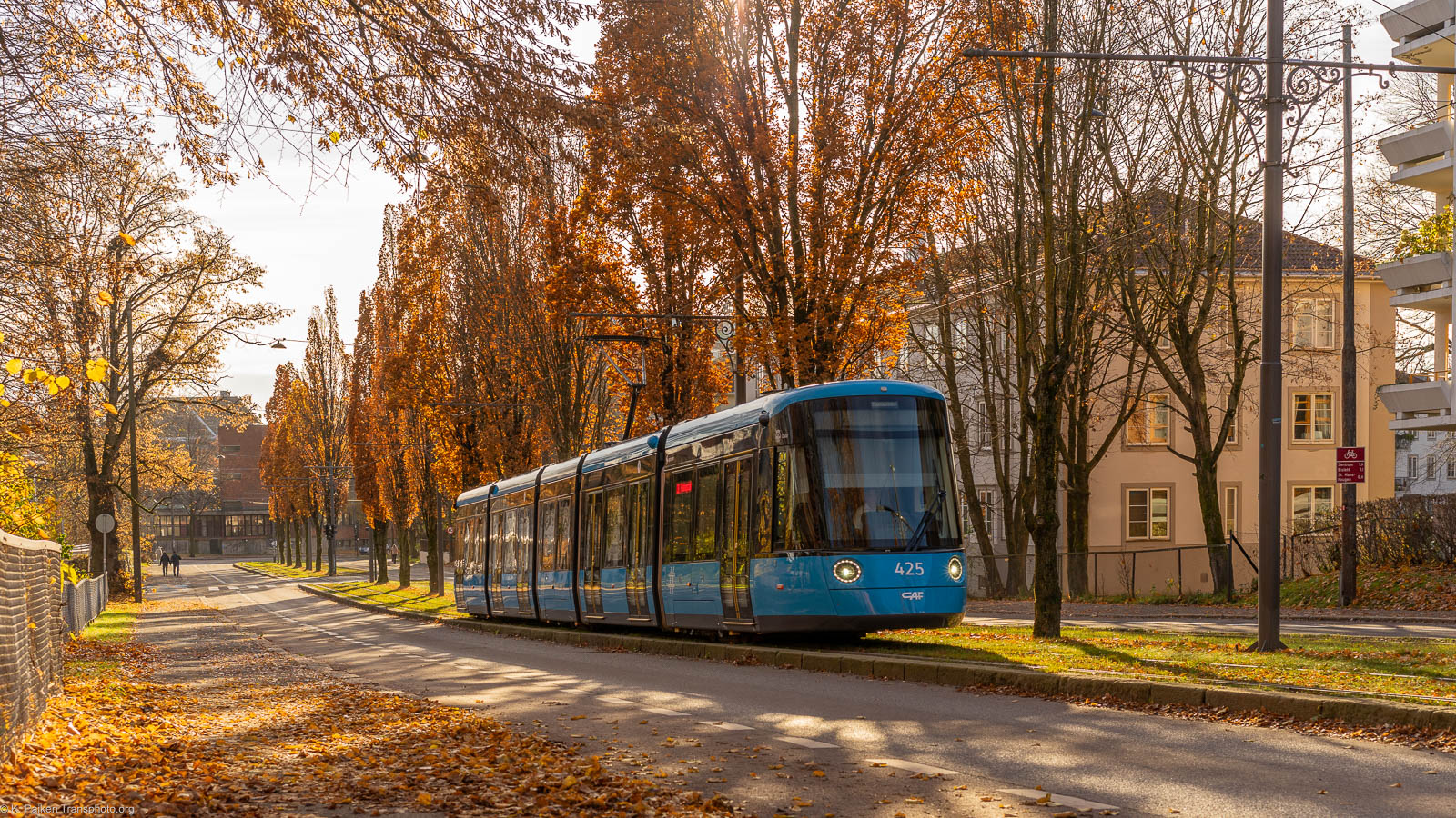 Осло, CAF Urbos 100 № 425