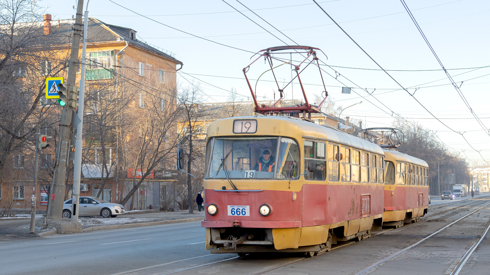 Yekaterinburg, Tatra T3SU # 666